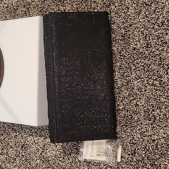 NWT D'margeaux black glitter clutch with chain - Picture 2 of 5